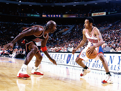 湖人vs快船詹姆斯進場視頻 湖人vs快船詹姆斯進場視頻