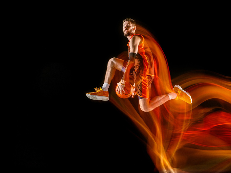 誰(shuí)是聯(lián)盟最強(qiáng)？巴克利輸出奧尼爾：約基奇能投死你，文班蓋瘋你！